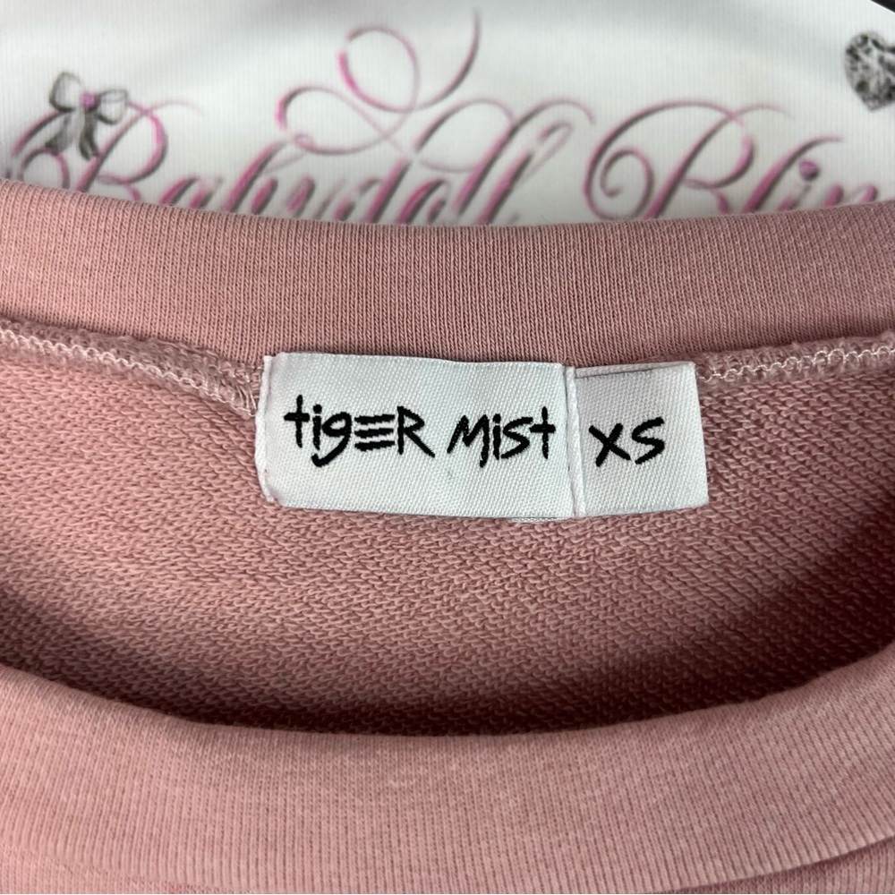 Tiger Mist sweater corset lace up sleeves not your baby Dusty Pink Cropped - Picture 7 of 9